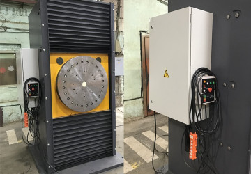 Позиционер с подъемом планшайбы